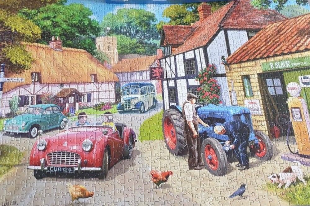 Running Repairs - Gibsons 🇬🇧 puzzle collectible [Barcode 5012269062632] - Main Image 3