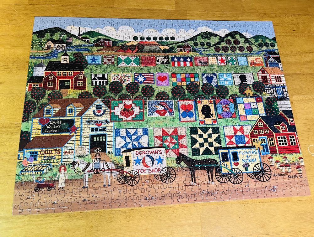 Quilt Valley Farm - Jigsaw Puzzle Factory puzzle collectible [Barcode 788958774241] - Main Image 2