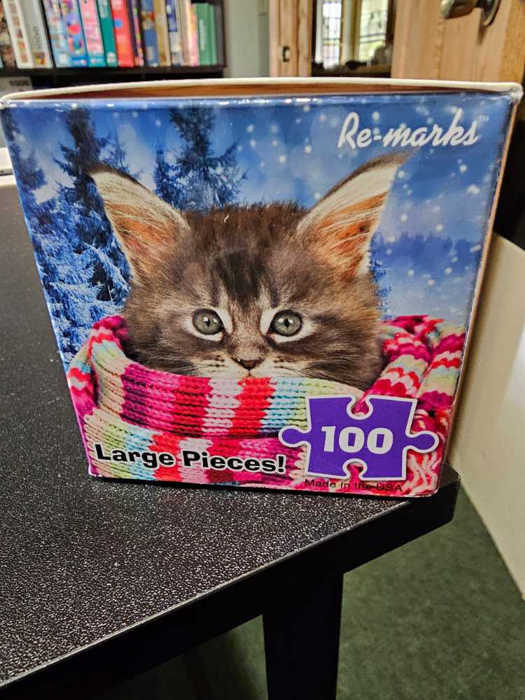 Winter Cat - Re-marks puzzle collectible [Barcode 681410340056] - Main Image 2
