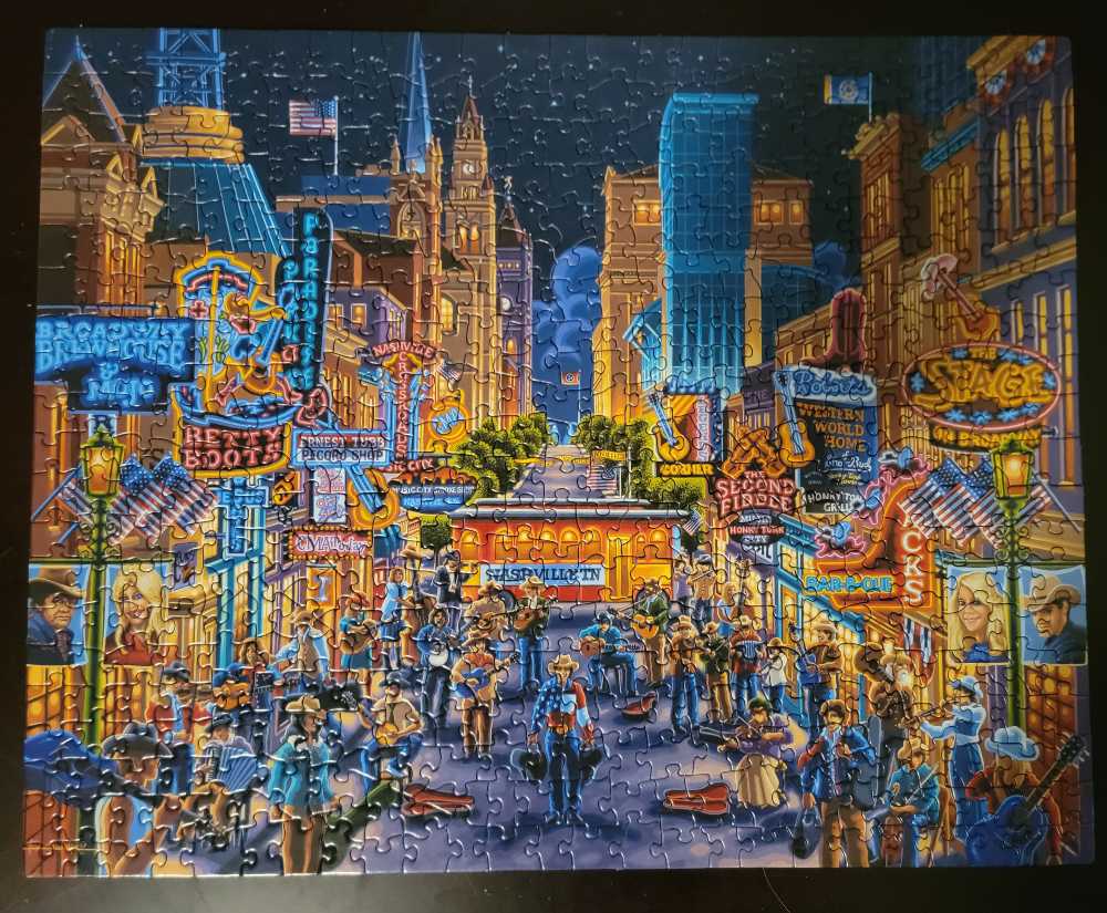 Nashville (Sold) - Dowdle puzzle collectible [Barcode 671095008006] - Main Image 2