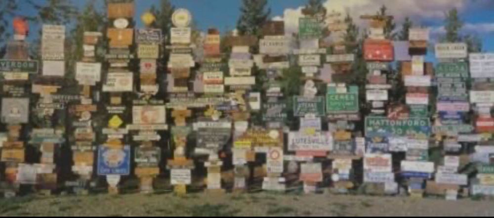 Road Signs 🟦 - Milton Bradley (MB) puzzle collectible [Barcode 5023117310898] - Main Image 2