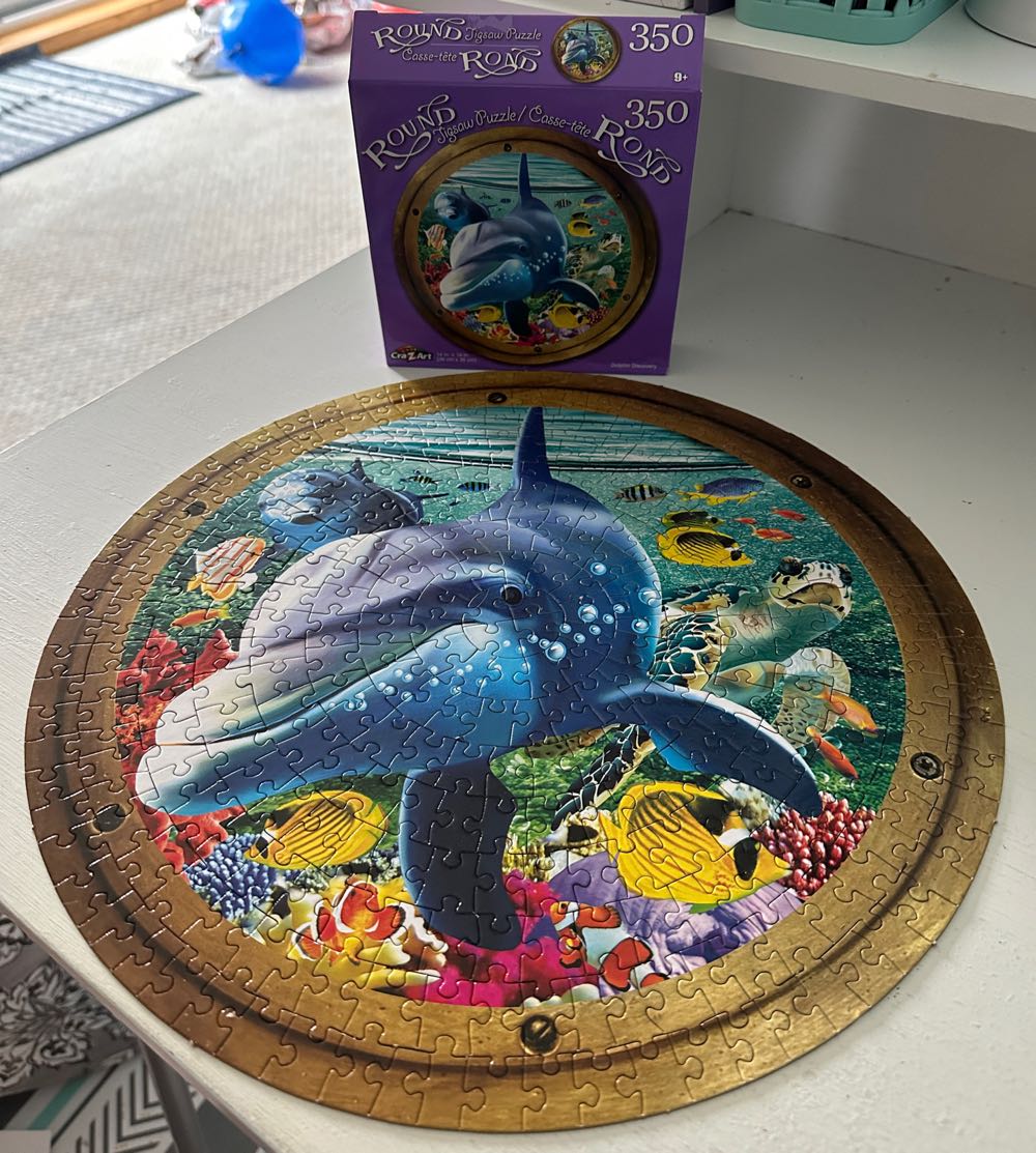 Dolphin Discovery - Cra-Z-Art puzzle collectible [Barcode 639277537393] - Main Image 2