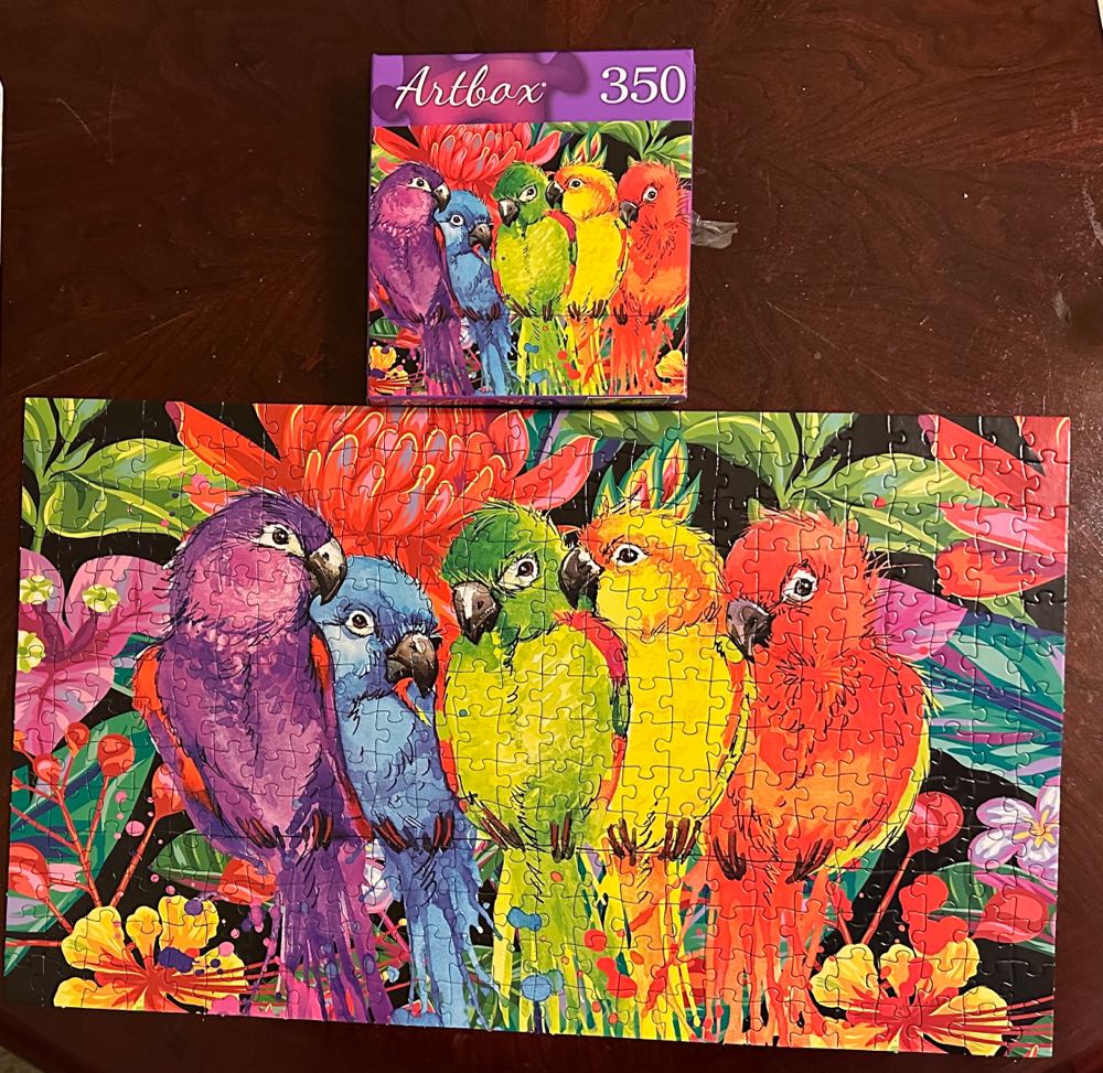 Rainbow Parrots - Cra-Z-Art puzzle collectible [Barcode 639277558824] - Main Image 2