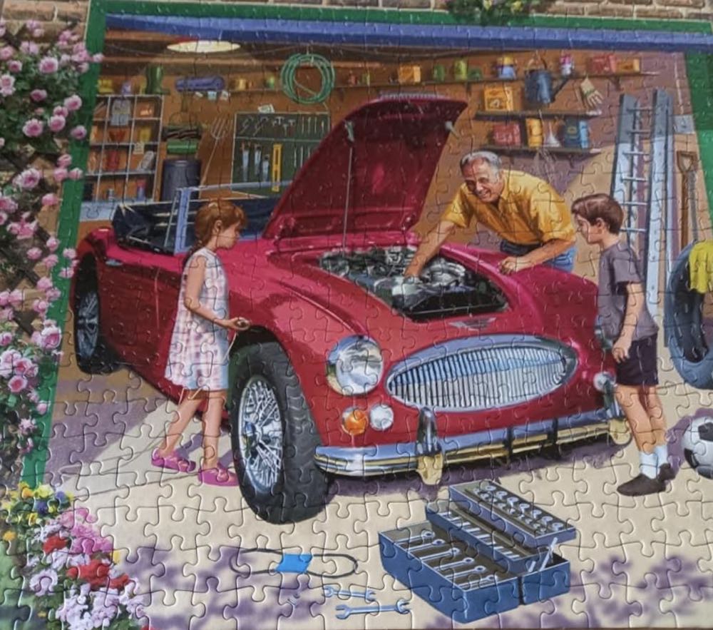 Grandad’s Garage (VERKOCHT) - Falcon de luxe puzzle collectible [Barcode 8710126112090] - Main Image 3