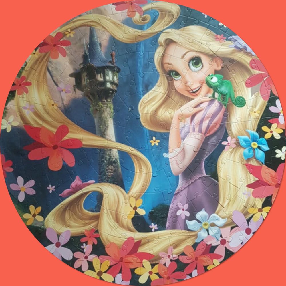 Princess Rapunzel Tangled🟦 - Trefl puzzle collectible [Barcode 5900511390384] - Main Image 3