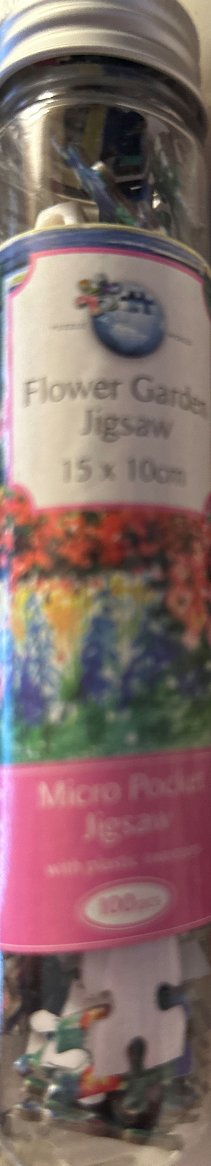 The Gundaroo store at dusk