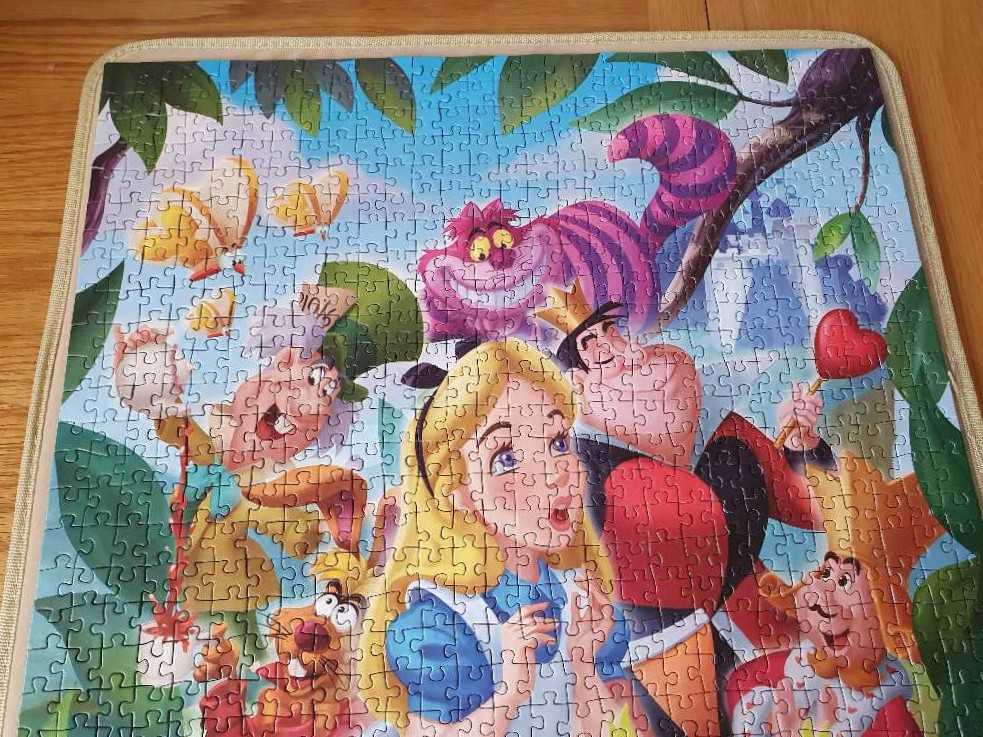 Alice in Wonderland - Clementoni 🇮🇹 puzzle collectible [Barcode 8005125396733] - Main Image 3
