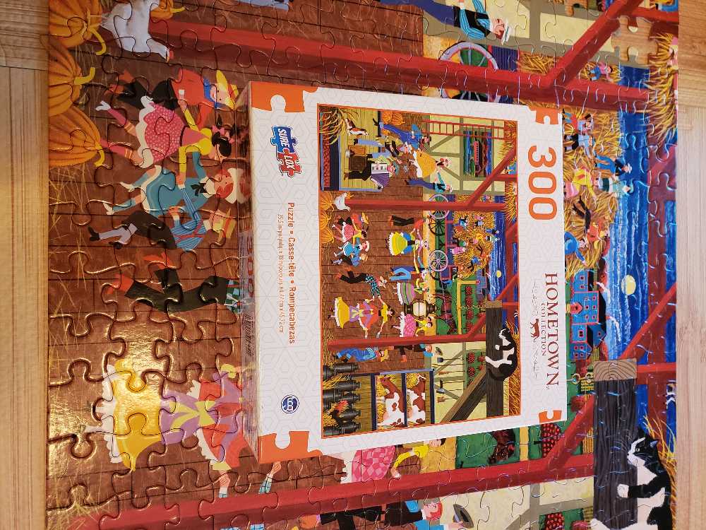 Barn Dance - Sure Lox puzzle collectible [Barcode 192949057921] - Main Image 3