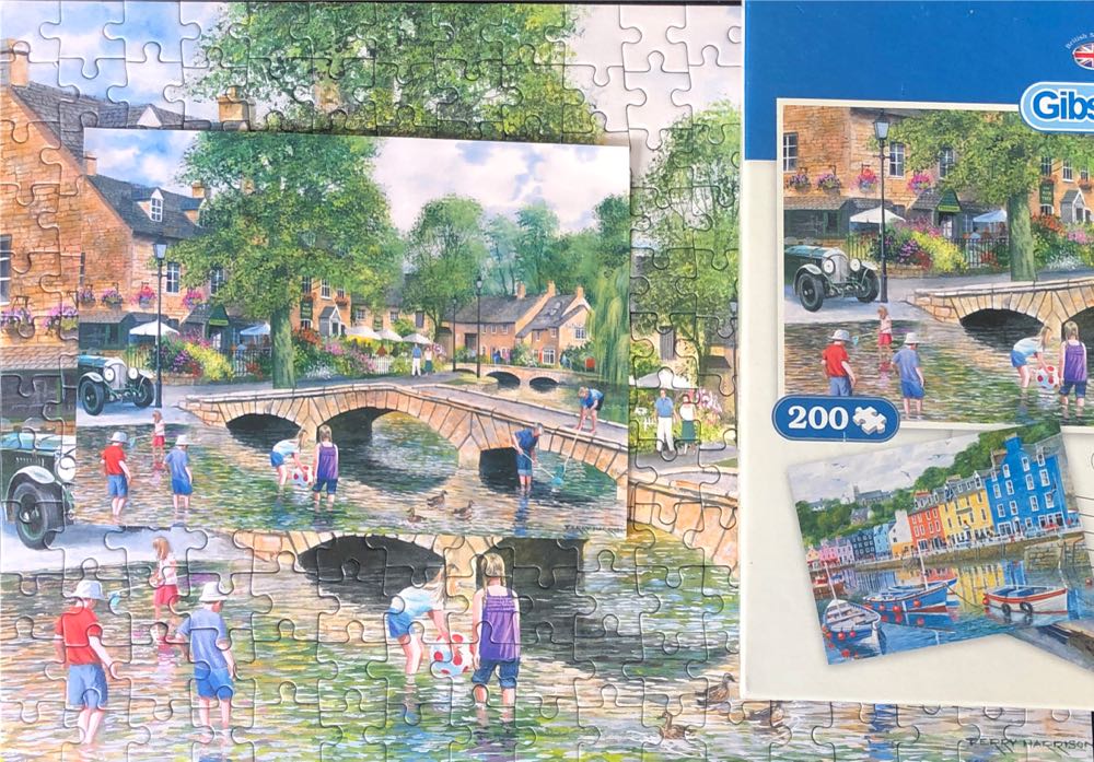 Bourton On The Water 🟦 - Gibsons puzzle collectible [Barcode 5012269026009] - Main Image 4