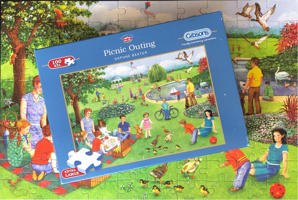 Picnic Outing 🟦 - Gibsons puzzle collectible [Barcode 5012269022063] - Main Image 4