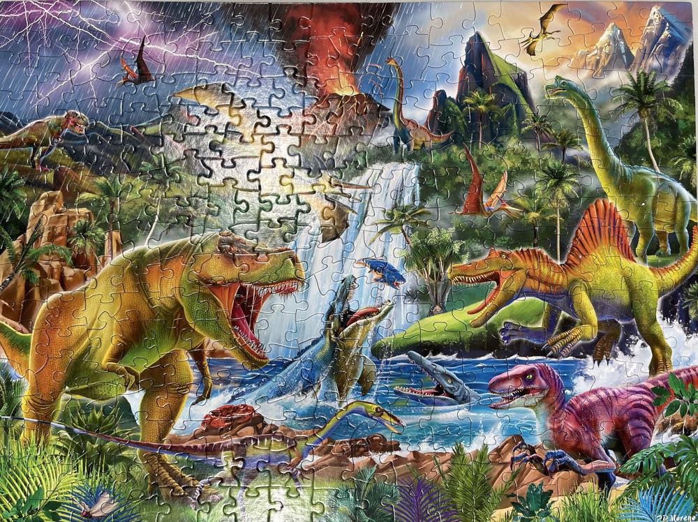 Dinosaurs - White Mountain Puzzles puzzle collectible [Barcode 724819266647] - Main Image 2
