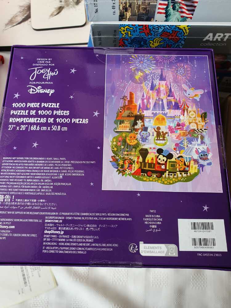 Disney Parks Puzzle By Joey Chou - Disney Store puzzle collectible [Barcode 5057966406662] - Main Image 2