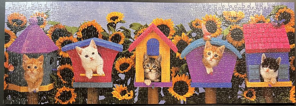 Kitty City 🧩 - Ceaco puzzle collectible [Barcode 021081029001] - Main Image 2