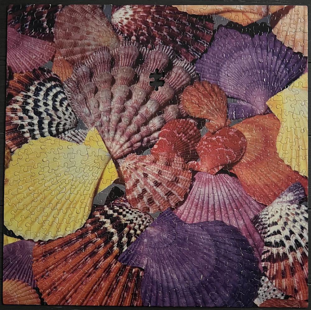 Bounty - 564, 2/25/24 - Milton Bradley puzzle collectible [Barcode 032244045639] - Main Image 2