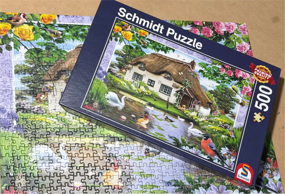 Romantic Country House - Schmidt puzzle collectible [Barcode 4001504589745] - Main Image 2