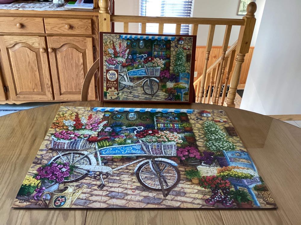 Pedals ’n’ Petals - Cobble Hill puzzle collectible [Barcode 625012880060] - Main Image 3