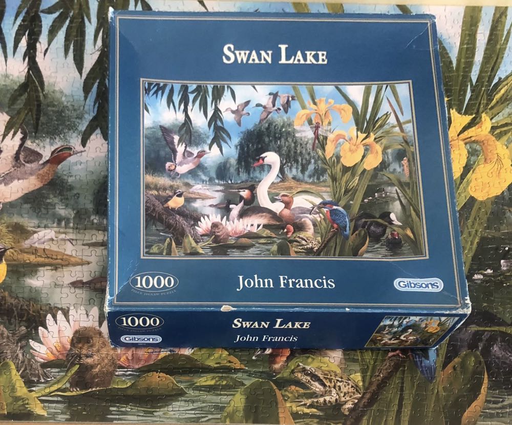 Swan Lake🐦 - Gibsons puzzle collectible [Barcode 5012269060126] - Main Image 4