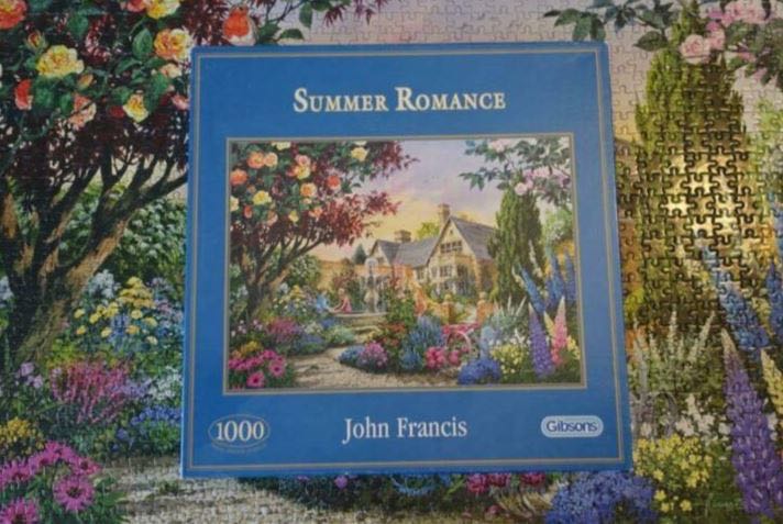 Summer Romance (Maken) - Gibsons puzzle collectible [Barcode 5012269061024] - Main Image 4
