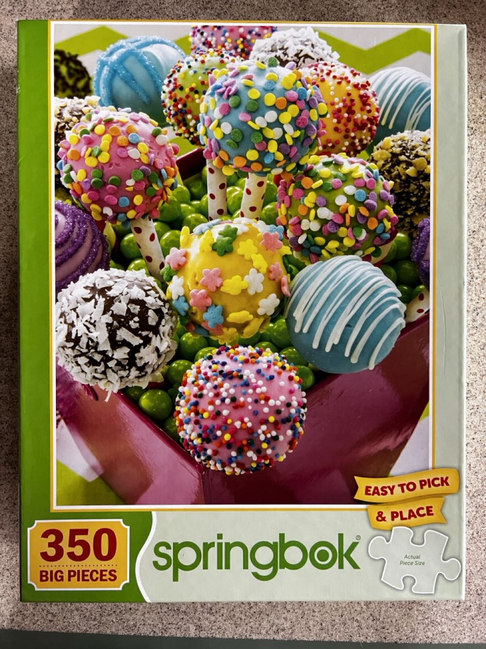 Cake Pops - Springbok 🇺🇸 puzzle collectible [Barcode 091683500406] - Main Image 2