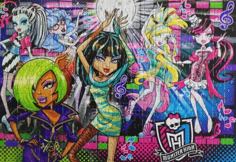Monster High Glitter Monster 🟦 - Clementoni puzzle collectible [Barcode 8005125296514] - Main Image 3