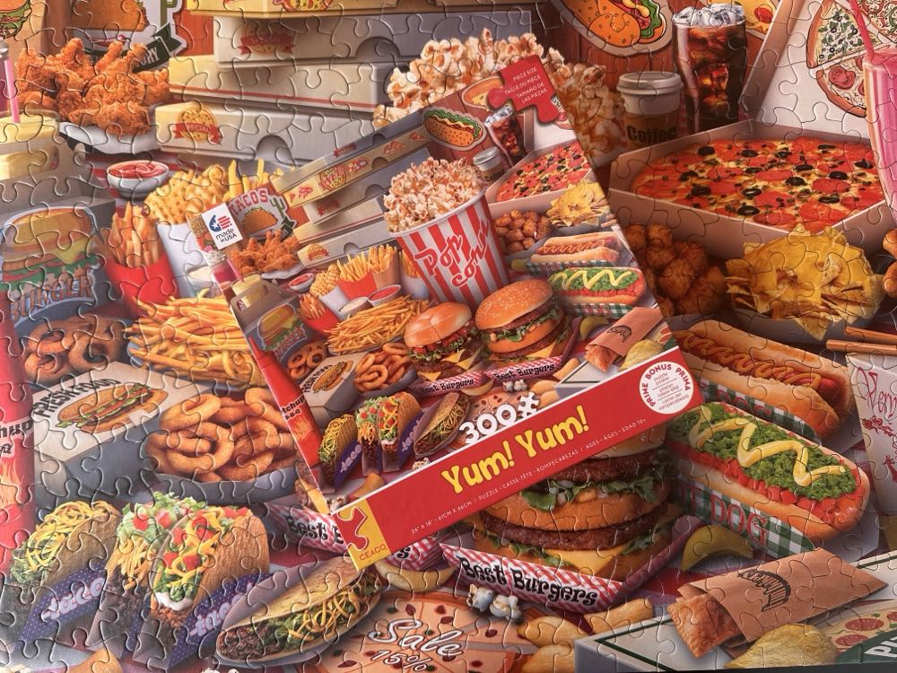 Yum Yum - Ceaco puzzle collectible [Barcode 021081223829] - Main Image 3