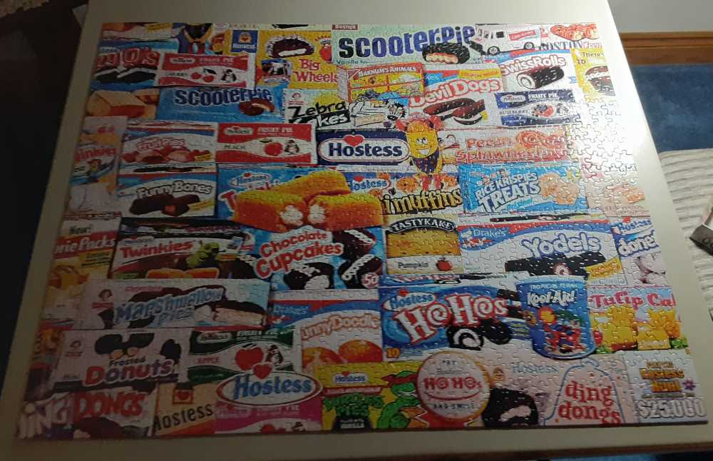 Tasty Treats. NEW. ❤️🧩 - White Mountain puzzle collectible [Barcode 724819255214] - Main Image 2