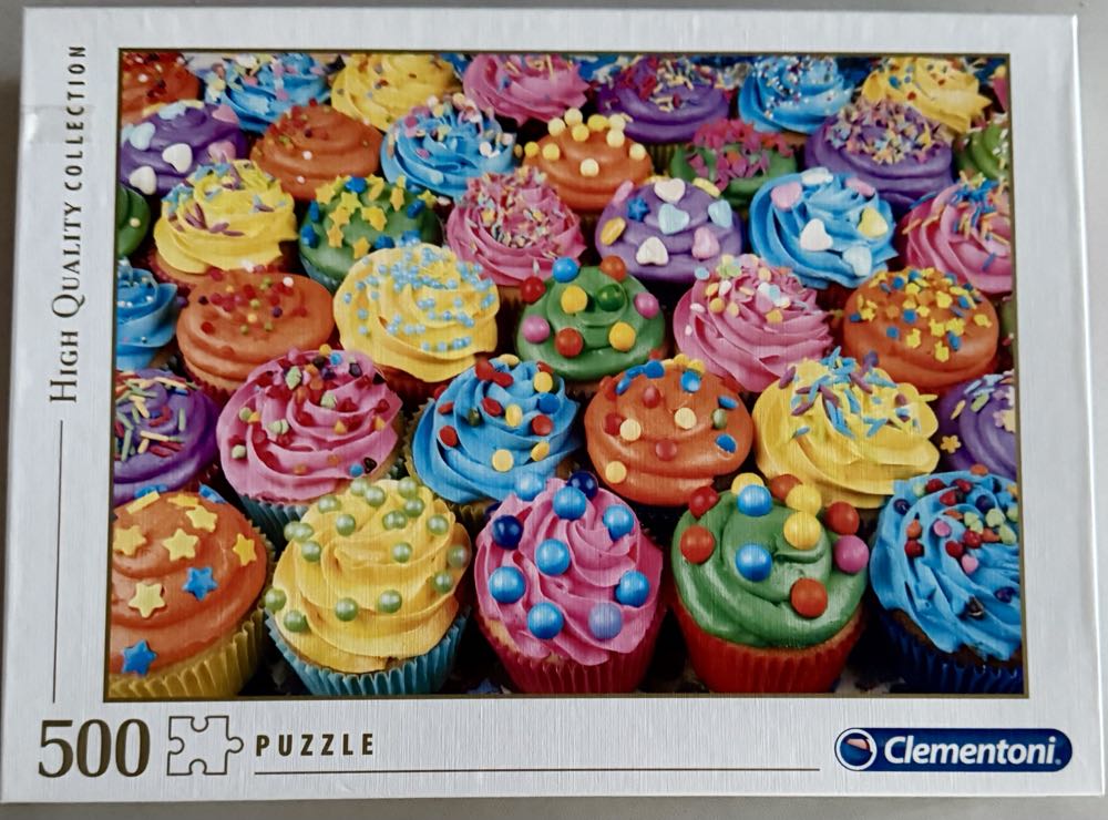 Colorful Cupcakes - Clementoni puzzle collectible [Barcode 8005125350575] - Main Image 3