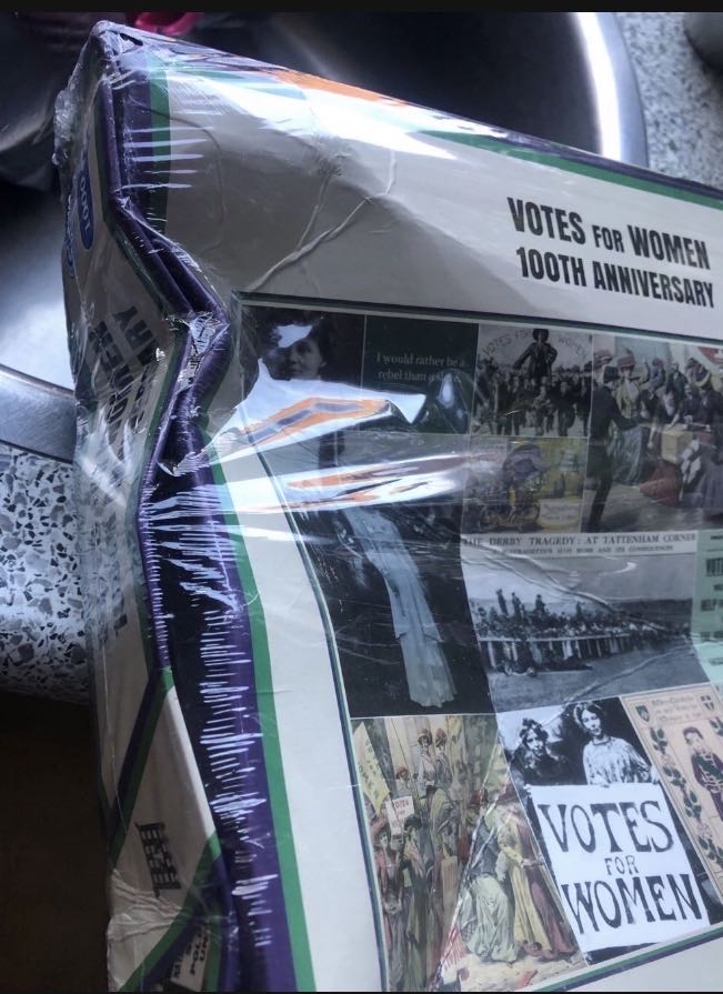 Votes For Women - Gibsons puzzle collectible - Main Image 4