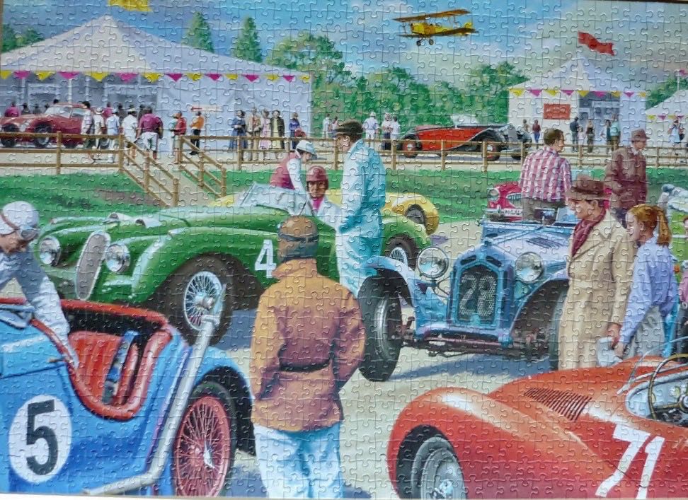 Legends Of The Track - Falcon de luxe puzzle collectible [Barcode 8710126111581] - Main Image 3