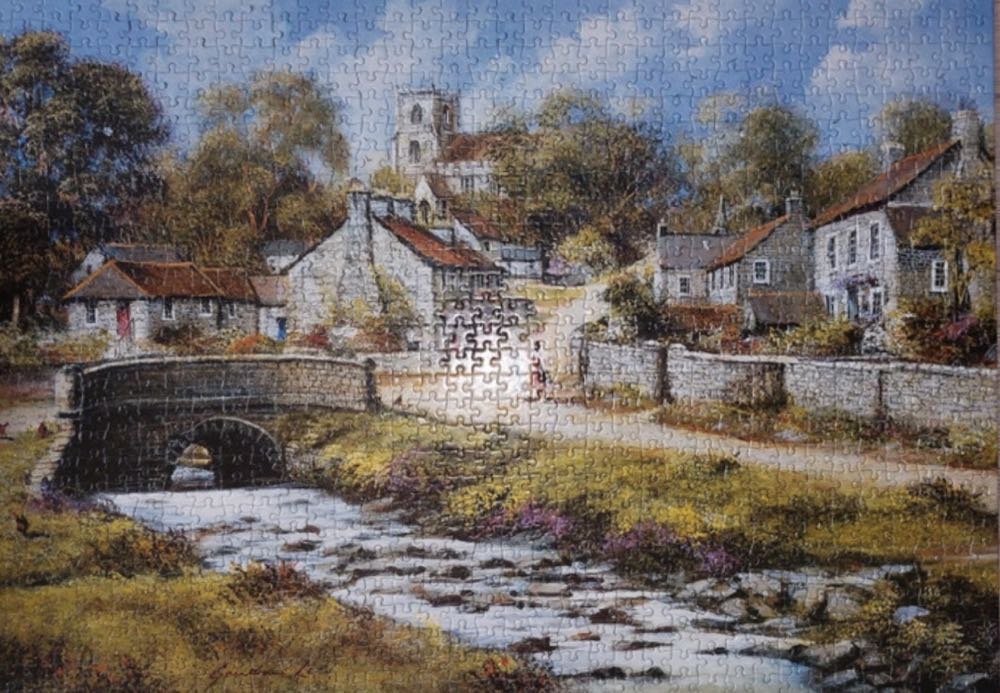 Downham Village - Gibsons puzzle collectible [Barcode 5012269005875] - Main Image 3