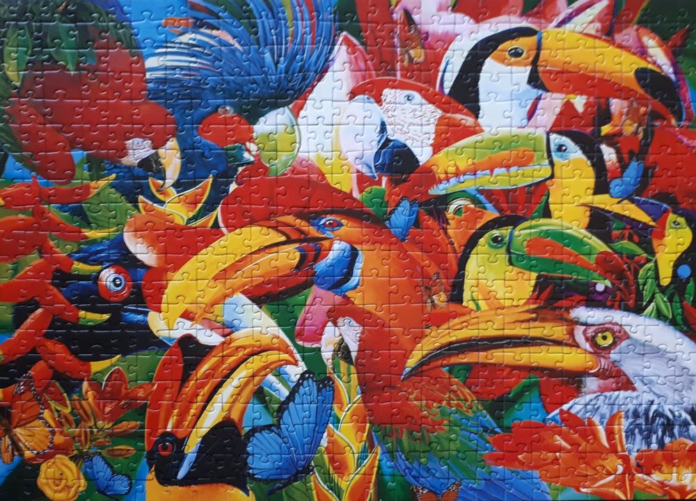 Colorful Birds - Trefl puzzle collectible [Barcode 0787551573862] - Main Image 3