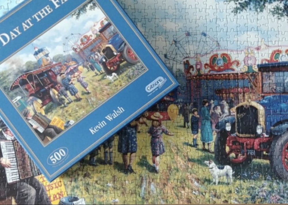 A Day At The Fair - Gibsons puzzle collectible [Barcode 5012269008821] - Main Image 4