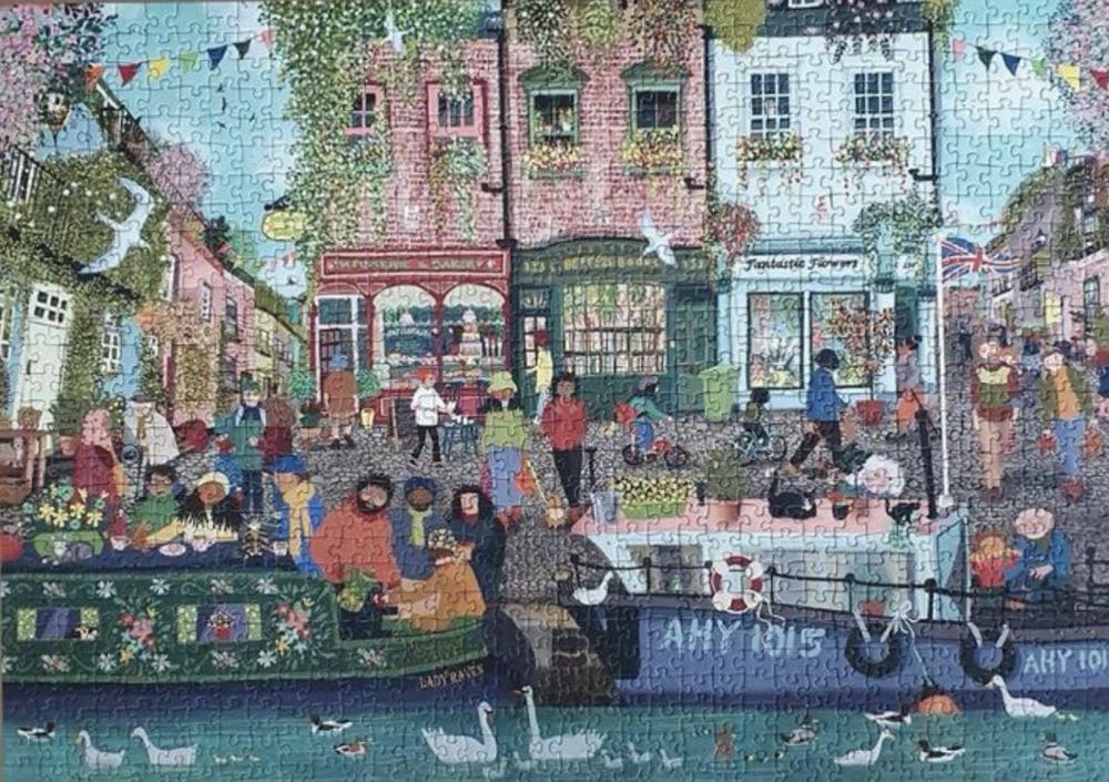 Riverside Town - Ravensburger puzzle collectible [Barcode 4005556175543] - Main Image 3