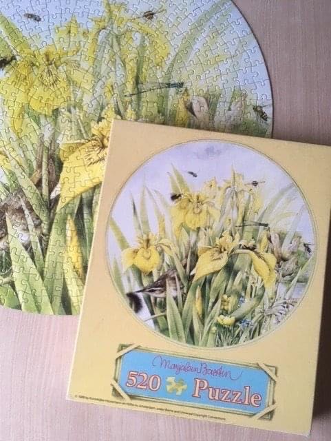 Yellow Irisses / Gele Irissen NNK - Mb puzzle collectible - Main Image 3