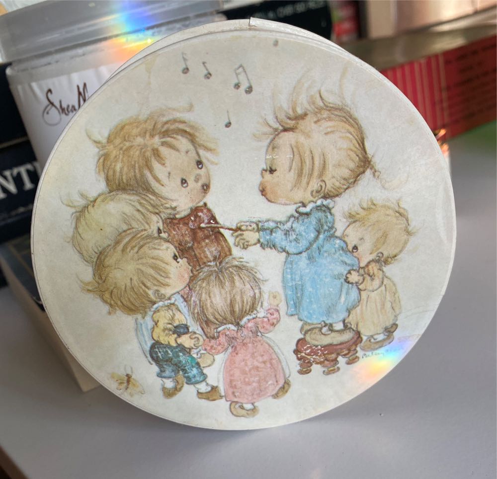 Tomax The Dream Flower Garden Piece