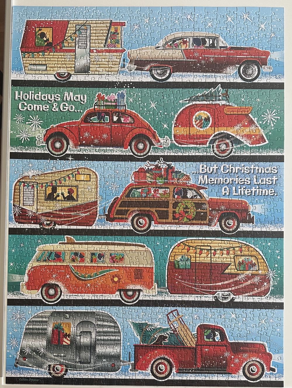 Holiday Hustle - Cobble Hill puzzle collectible [Barcode 625012400107] - Main Image 3