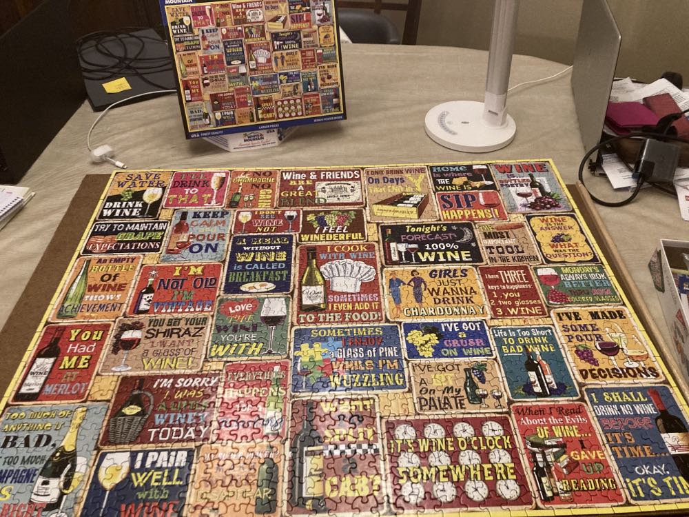 I Love Wine - White Mountain puzzle collectible [Barcode 724819266838] - Main Image 2