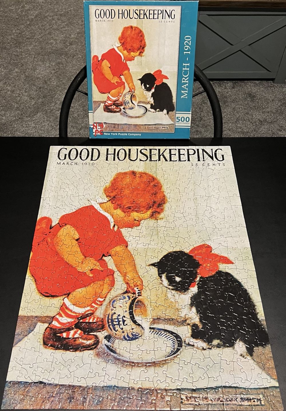 Good Housekeeping : Dinner for Kitty - New York Puzzle Co. puzzle collectible [Barcode 851996002550] - Main Image 3