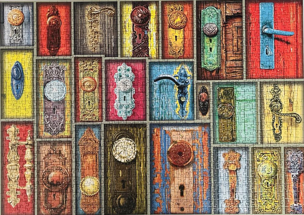Antique Doorknobs - Ravensburger puzzle collectible [Barcode 4005556198634] - Main Image 3