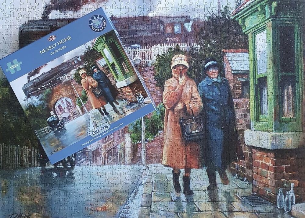 Nearly Home - Gibsons puzzle collectible [Barcode 5012269063745] - Main Image 4