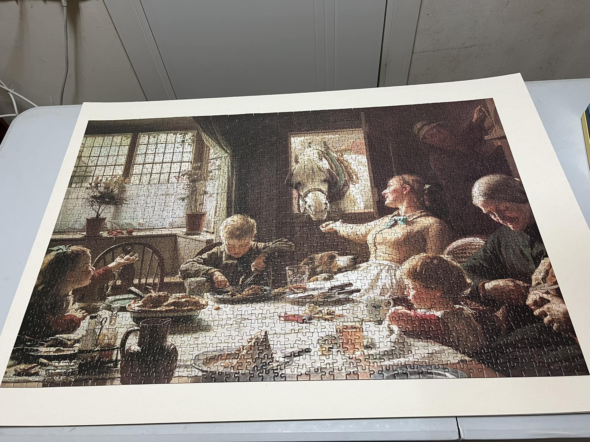One of the Family - Waddingtons puzzle collectible - Main Image 2