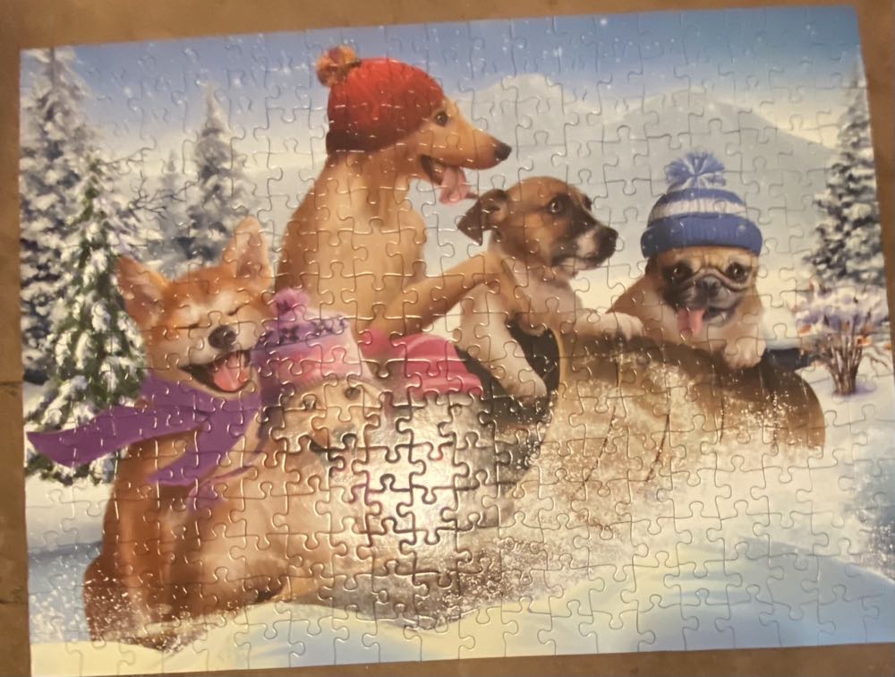 Winter Fun Linda Wilkinson VC  - SunsOut puzzle collectible [Barcode 796780286955] - Main Image 3