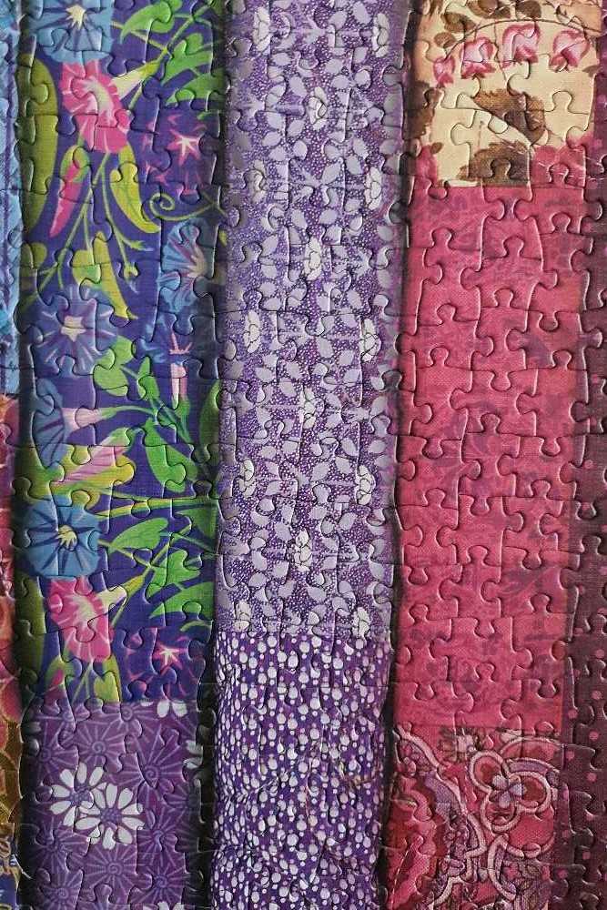 Comfortable Rainbow * Keeper* - Cobble Hill puzzle collectible [Barcode 625012400244] - Main Image 4