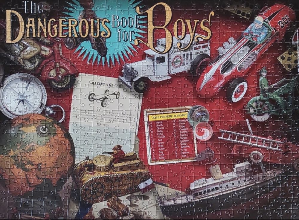 The Dangerous Book For Boys - Susan Prescott Games puzzle collectible [Barcode 5032235002059] - Main Image 3