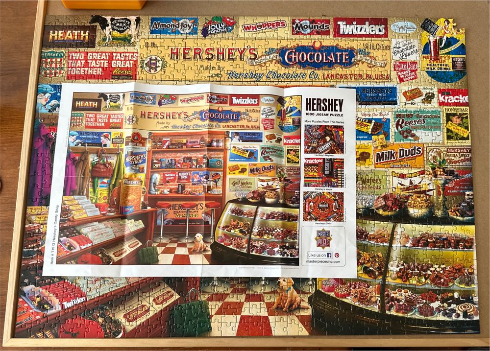 Hershey’s Candy Shop (Nannie) - Master Pieces puzzle collectible [Barcode 705988719134] - Main Image 4