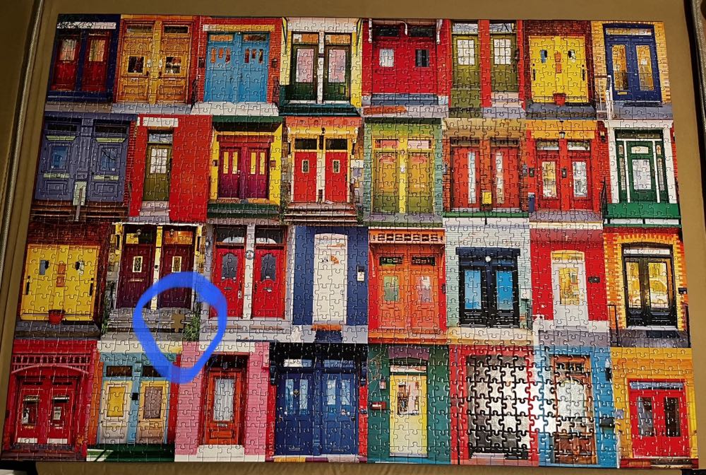Colorluxe: Colourful Montreal Doors - K-Mart | Lafayette Puzzle Factory puzzle collectible [Barcode 9341102313522] - Main Image 2