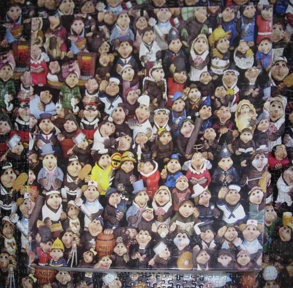 The Moles - Gibsons puzzle collectible [Barcode 5012269005189] - Main Image 4