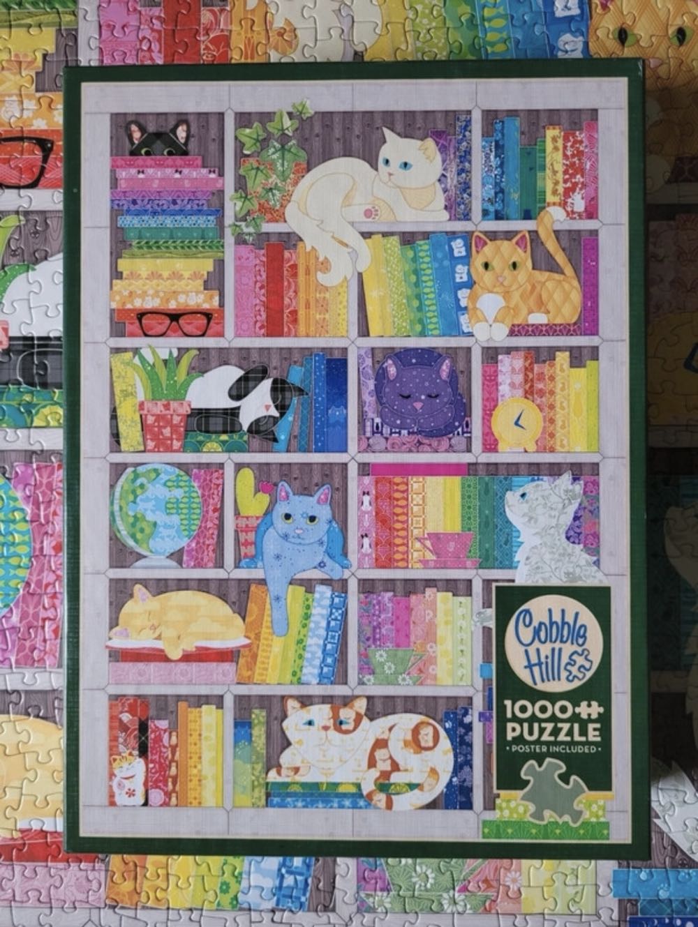Rainbow Cat Quilt - Cobble Hill 🇨🇦 puzzle collectible [Barcode 625012400466] - Main Image 4