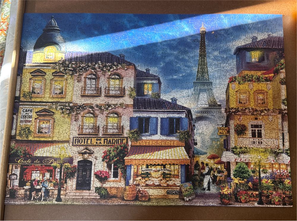 French Alley - Trefl puzzle collectible [Barcode 5900511201420] - Main Image 3