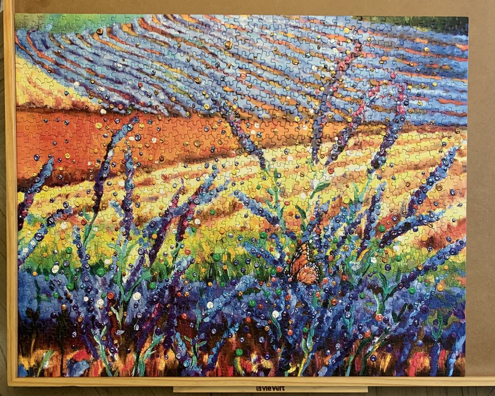 Lavender Fields - Hart Puzzles puzzle collectible [Barcode 704846705319] - Main Image 3